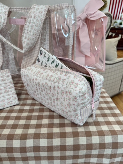 Case Mate Mahjong Quilted Ditsy Floral Tote Set