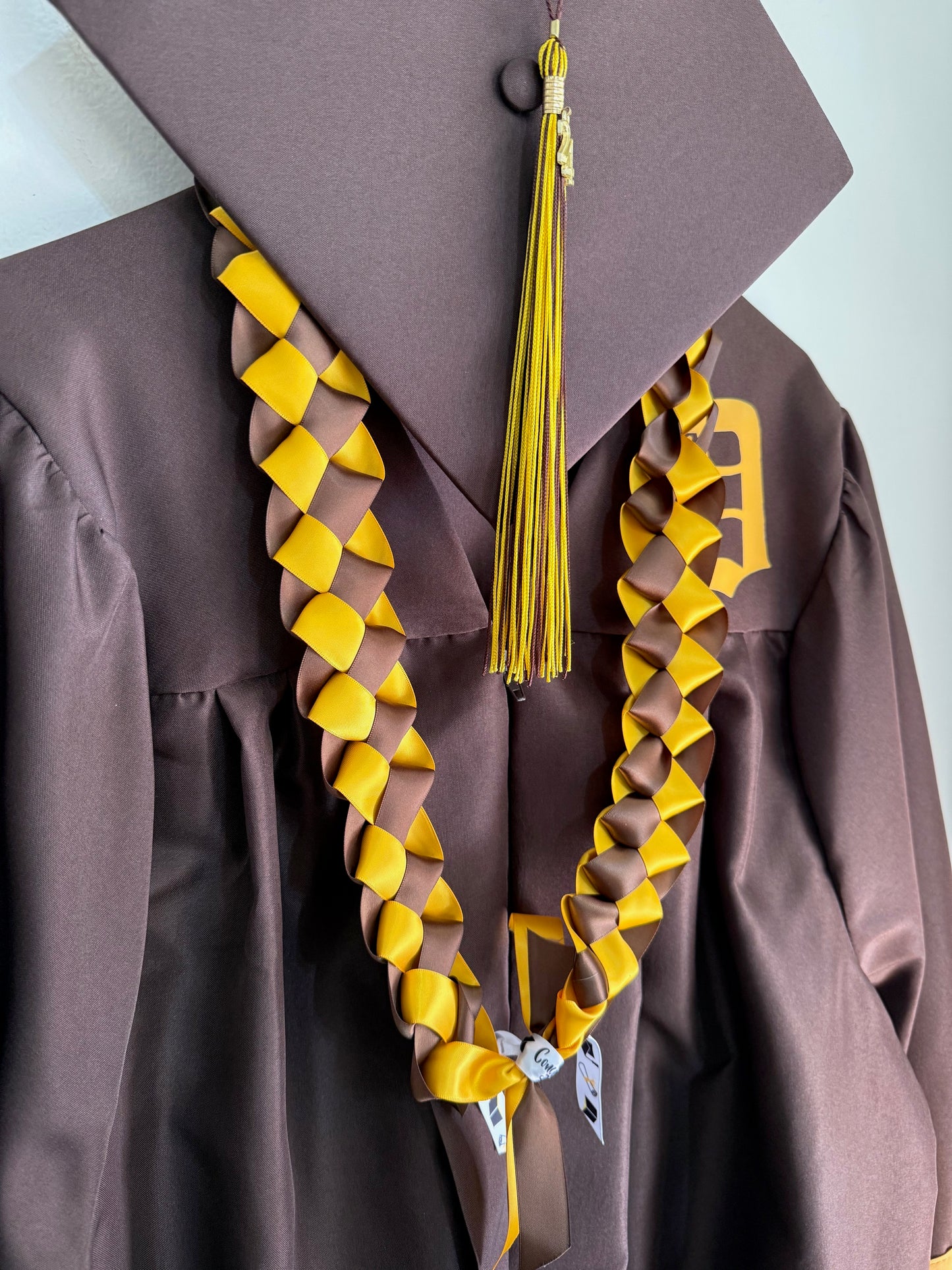 Customizable Graduation Ribbon Lei