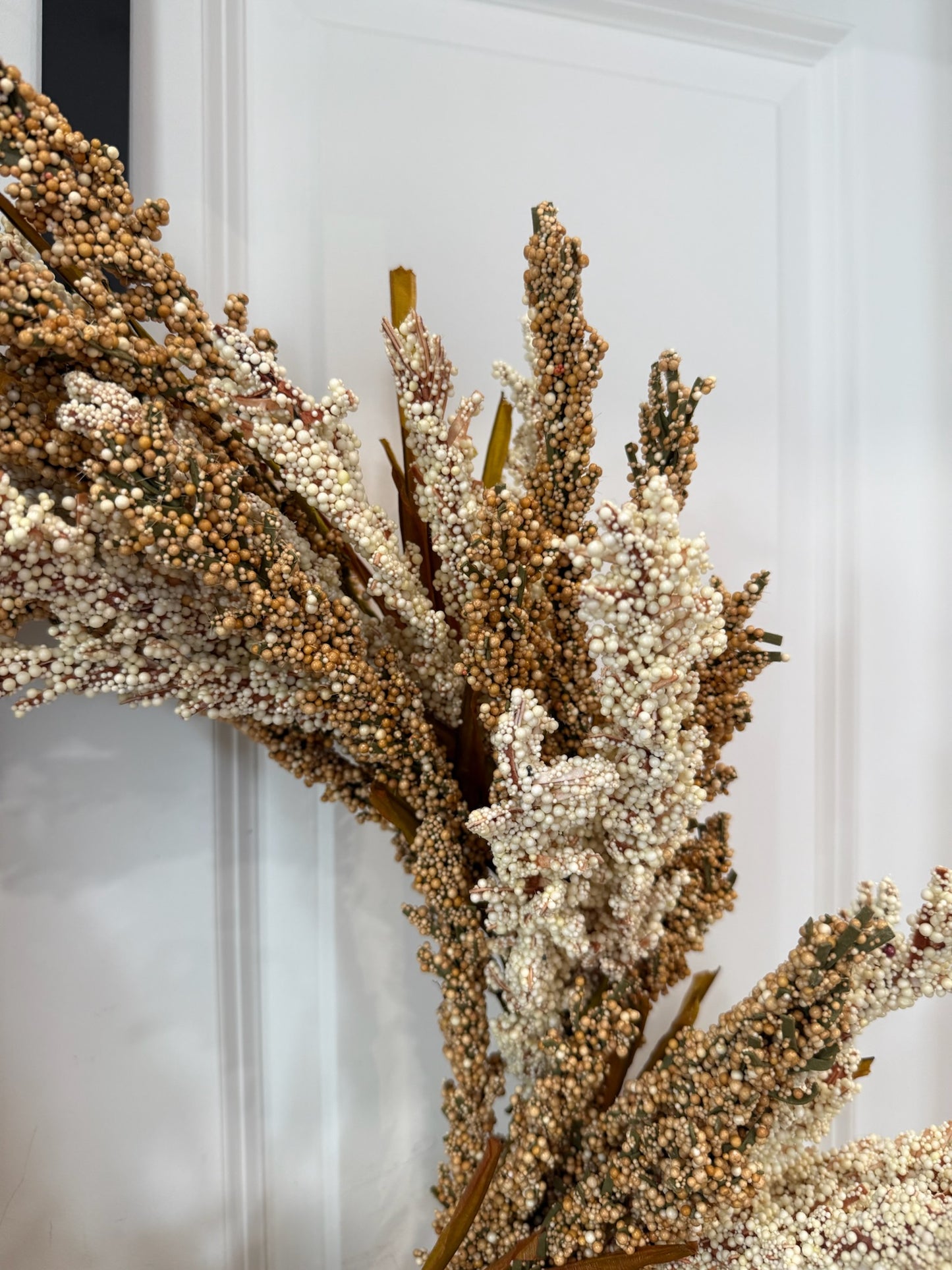 22" Cream & Brown Heather Wreath