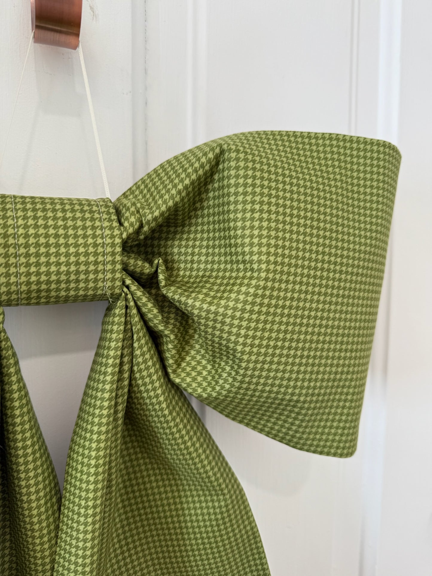 Christmas Green Houndstooth Grand Bow