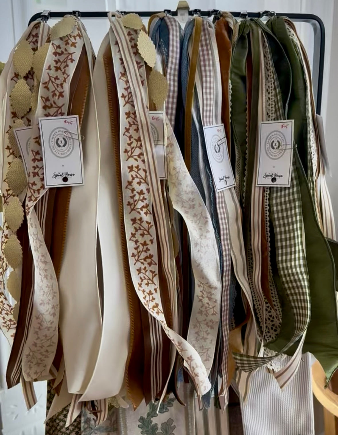 Lauren Oviatt Toffee Ribbon Set