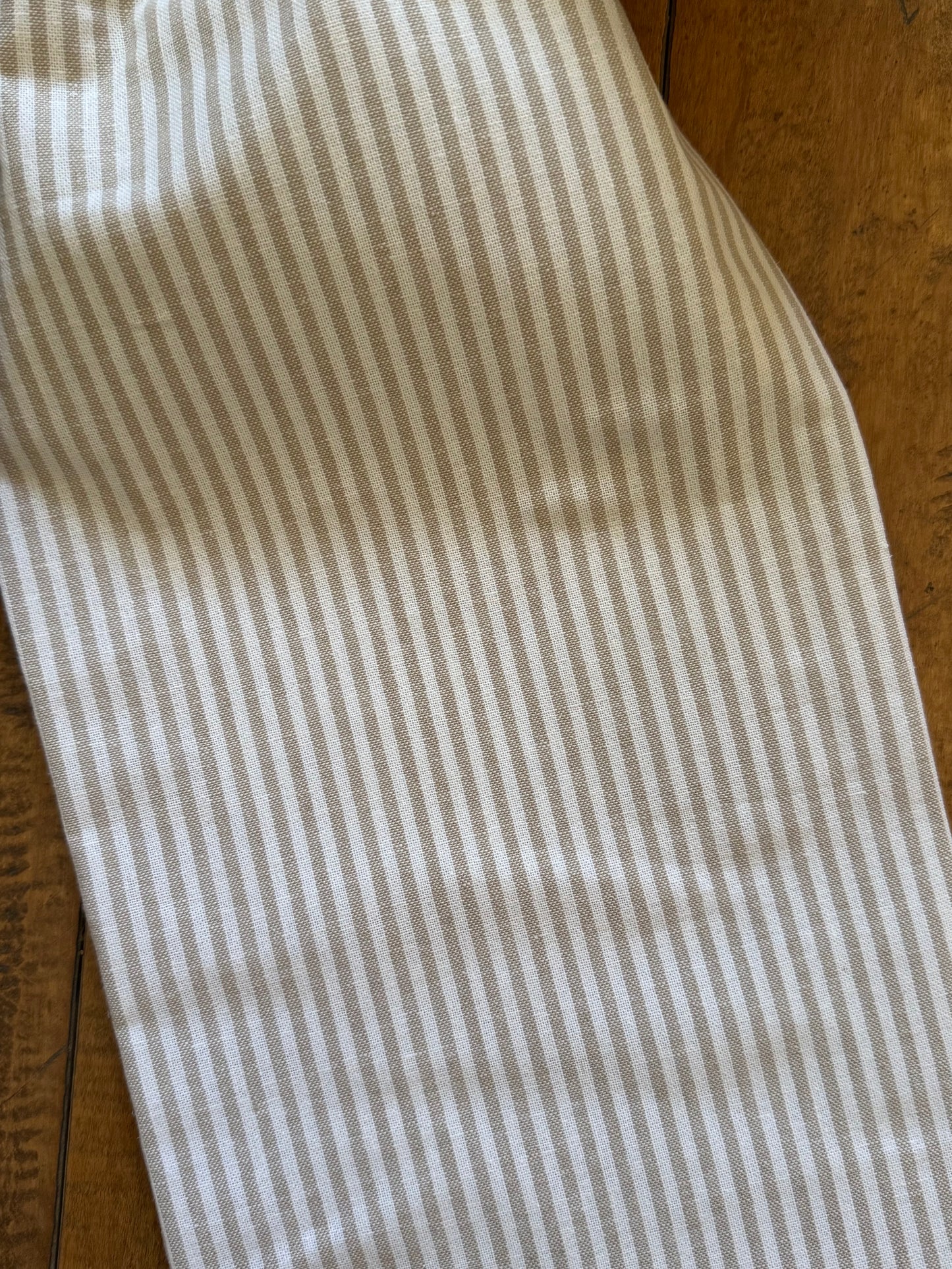 White & Taupe Essex Linen Stripe Grand Bow