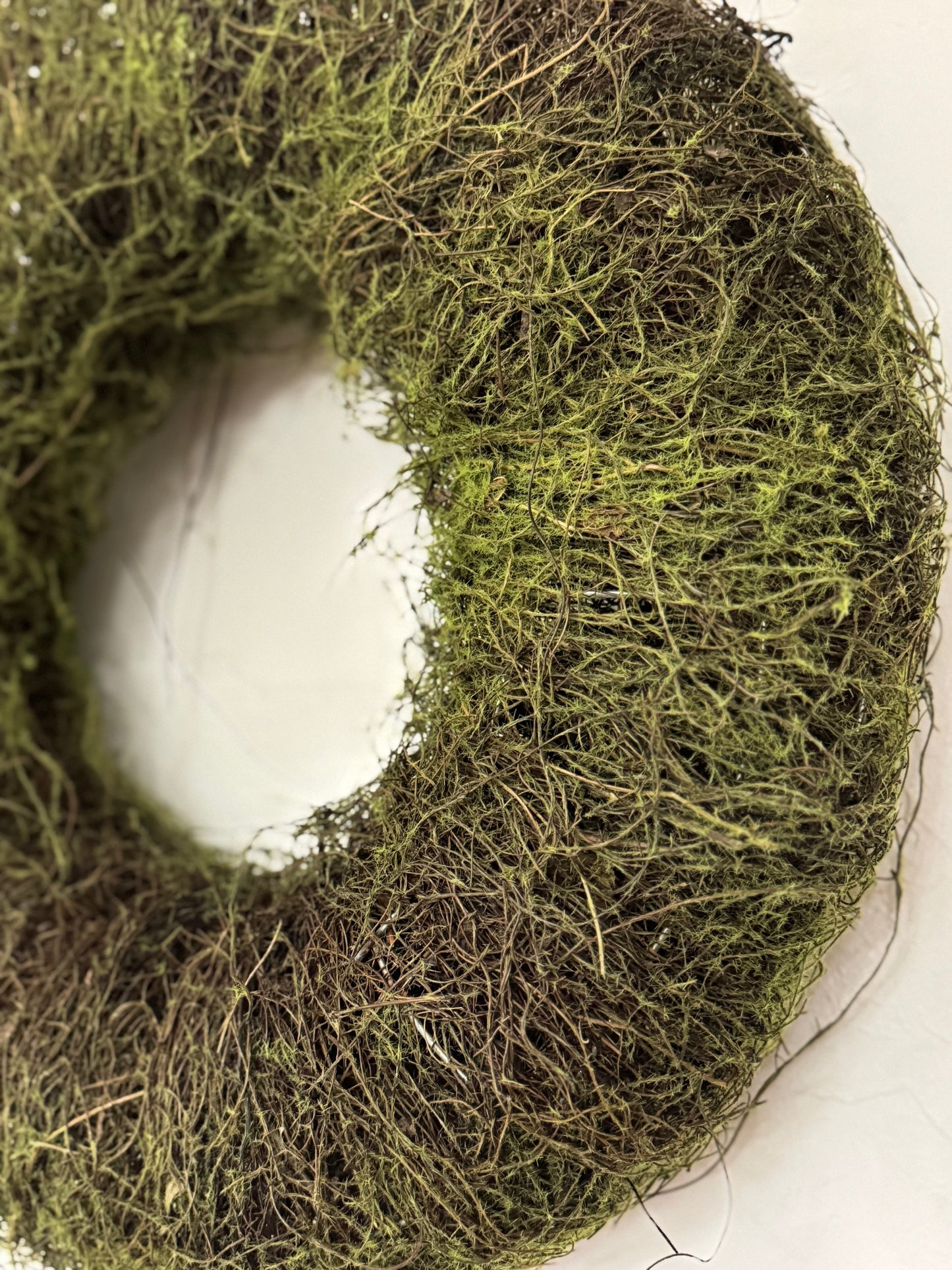 24” Moss Wreath