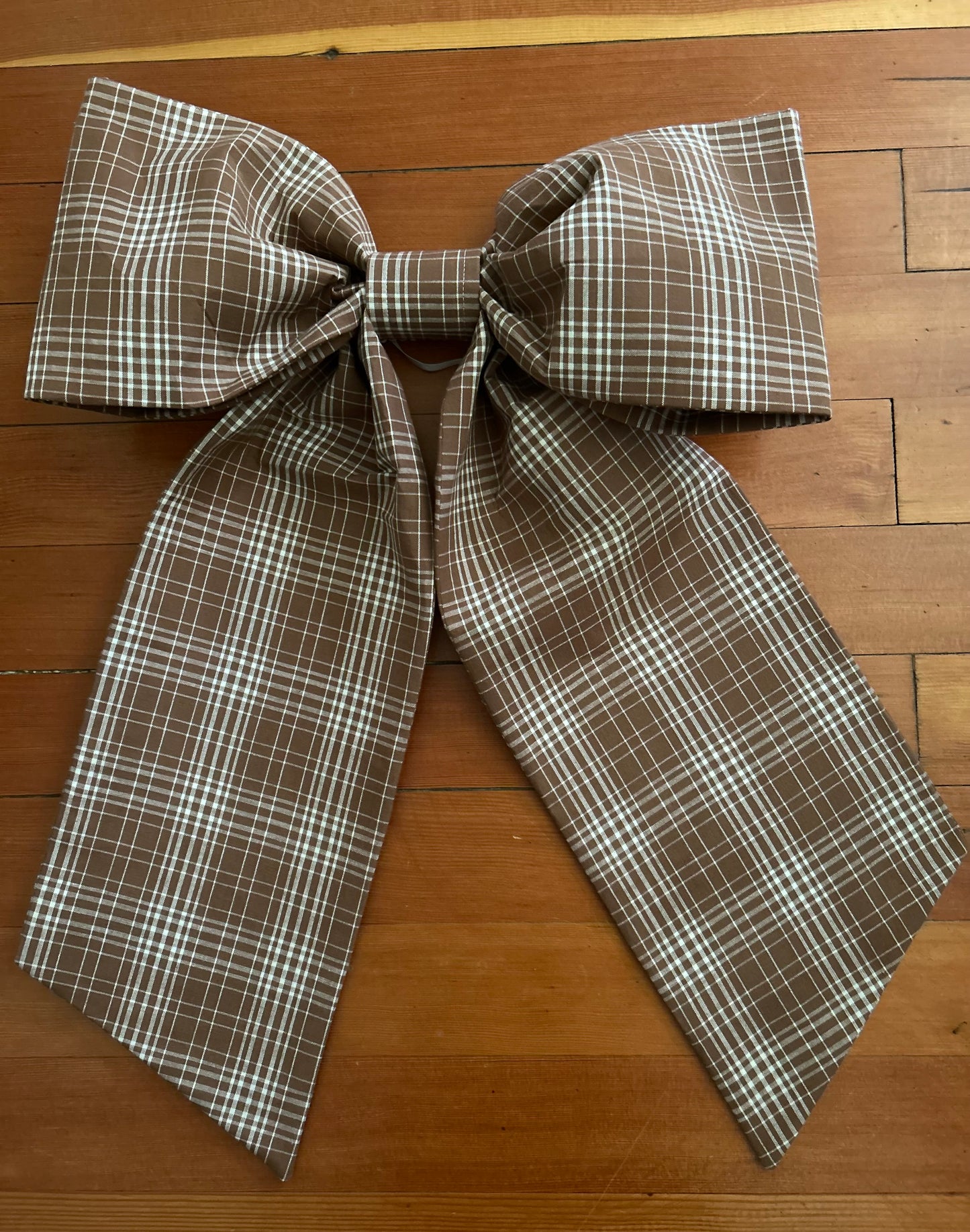 Chestnut Plaid Grand Bow