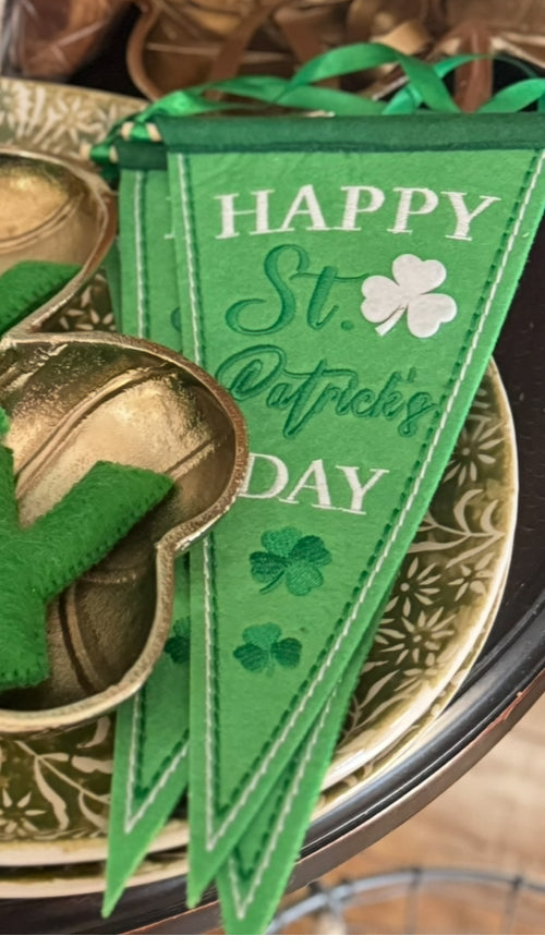 St. Patty’s Pendant