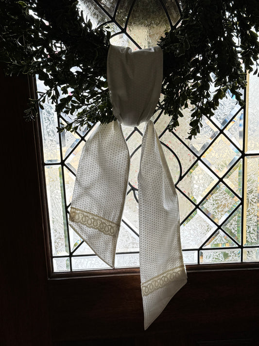 White Dots Sash with Lace