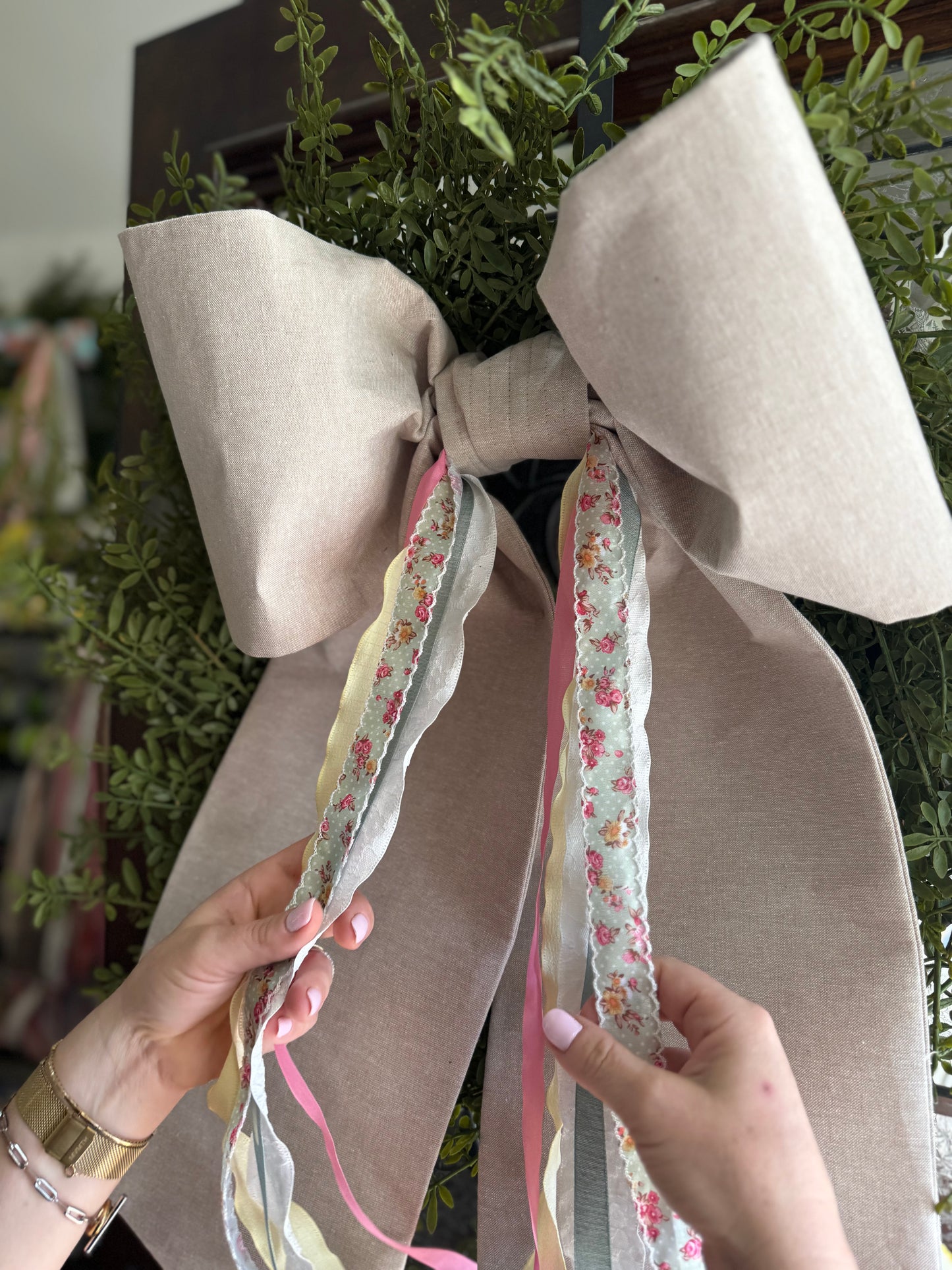 Essex Linen Grand Bow