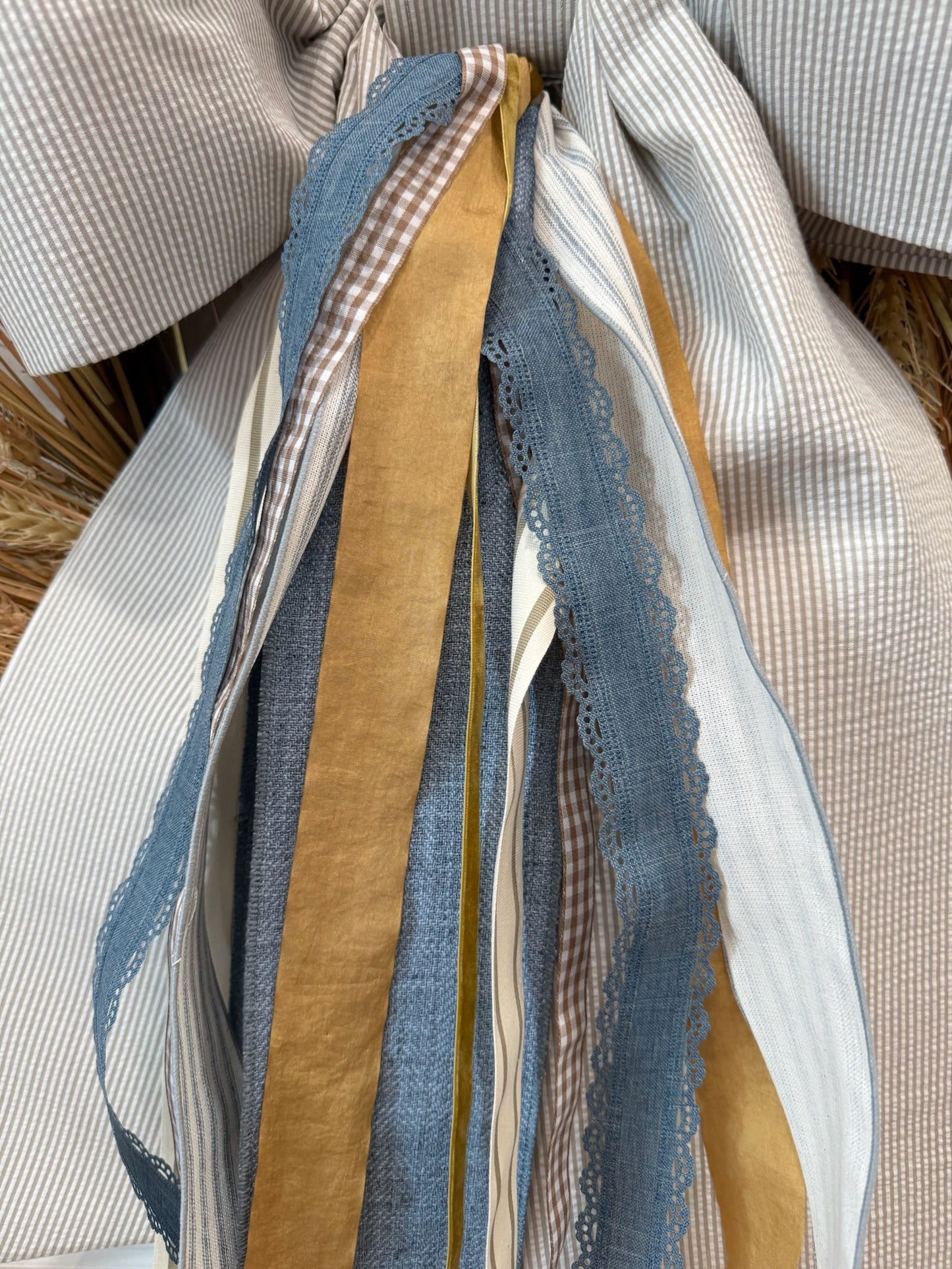 Lauren Oviatt Wedgewood RIbbon Set
