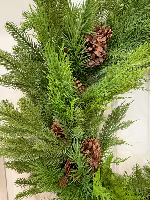 Evergreen & Pinecone