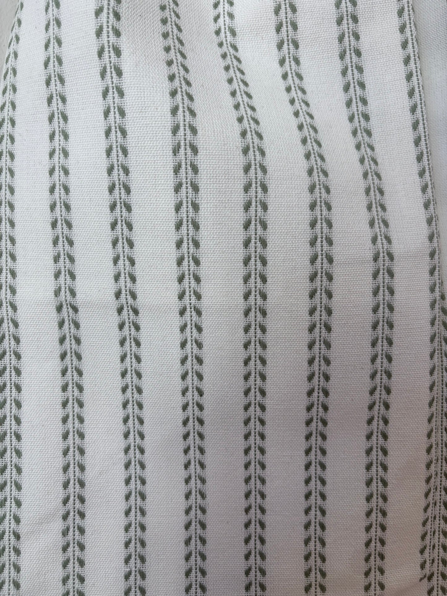 White with Black Dobby Stripe Grand Bow