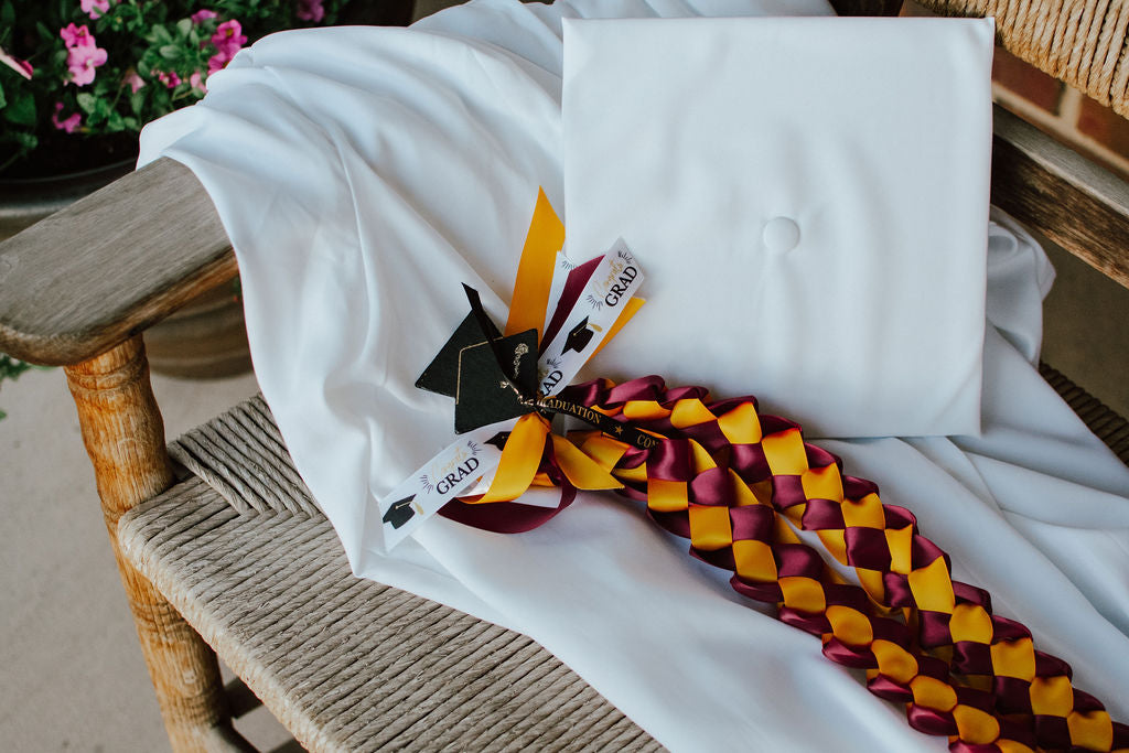 Customizable Graduation Ribbon Lei